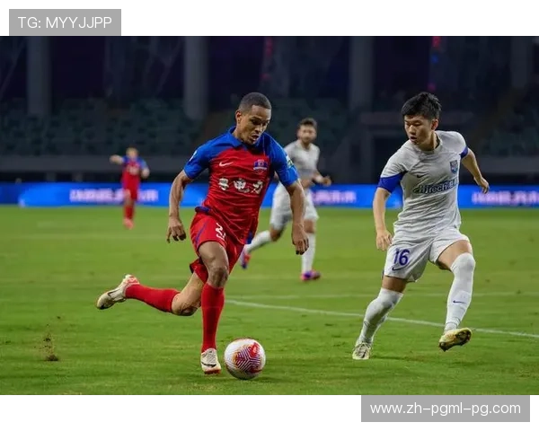 重庆外援群像:中超赛场上的国际面孔与本土融合 重庆外援群像:中超赛场上的国际面孔与本土融合